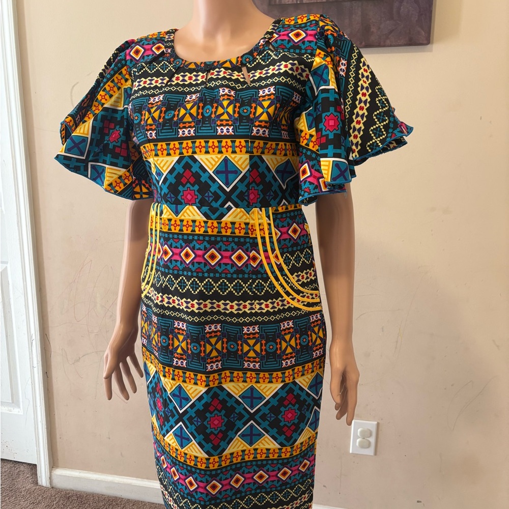 BEAUTIFULL AFRICAN PRINT DRESS FOR WOMEN. ANKARA WAX  DRESS. COTTON